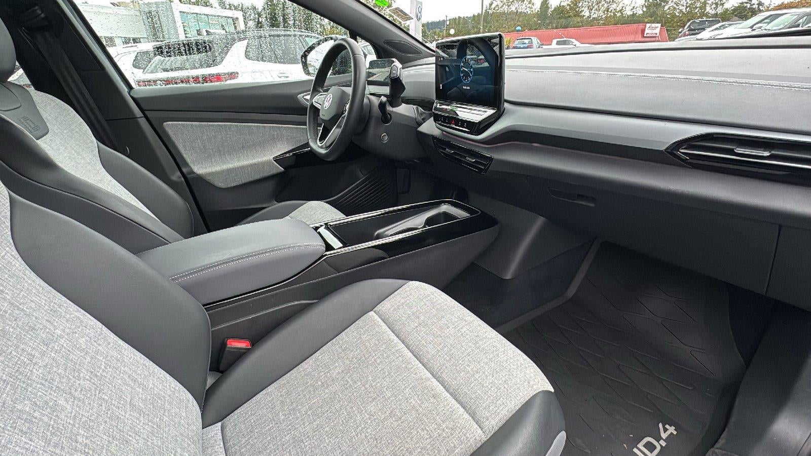 2023 Volkswagen ID.4 Pro