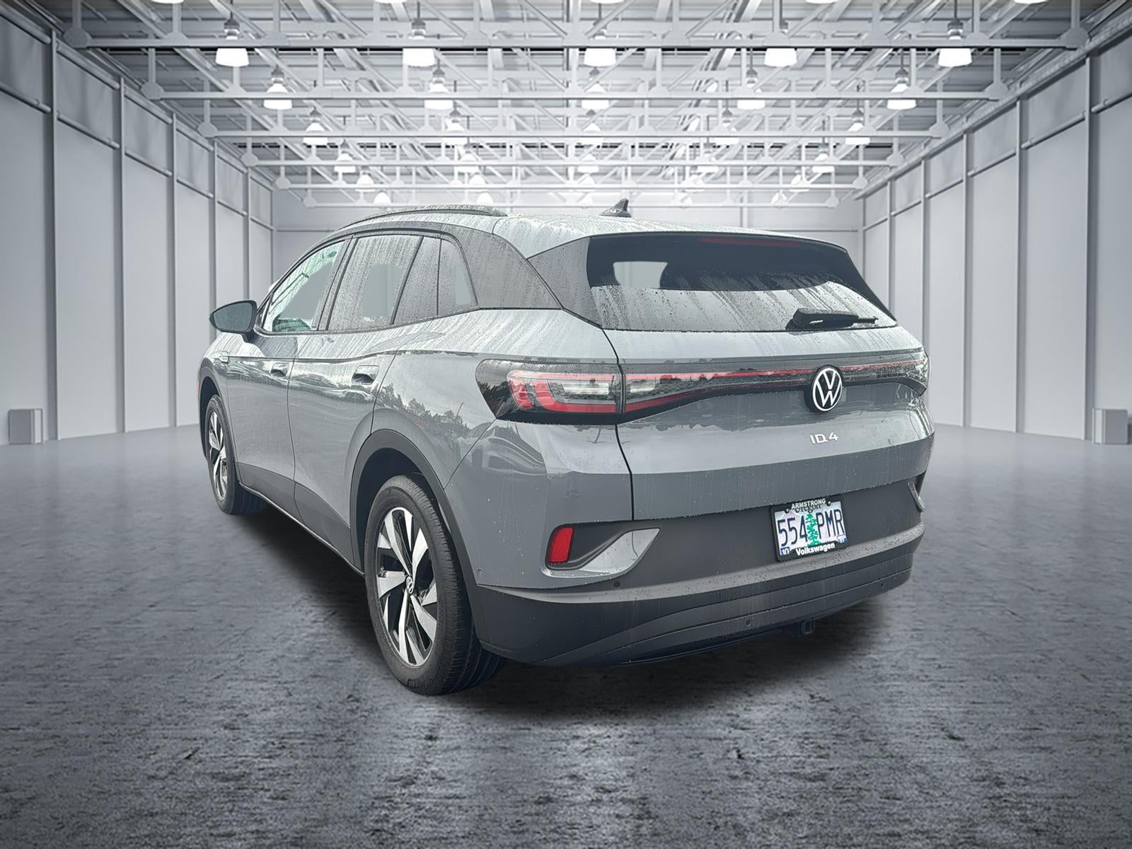 2023 Volkswagen ID.4 Pro