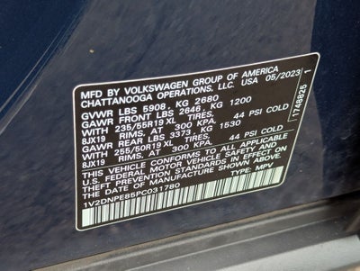 2023 Volkswagen ID.4 Pro