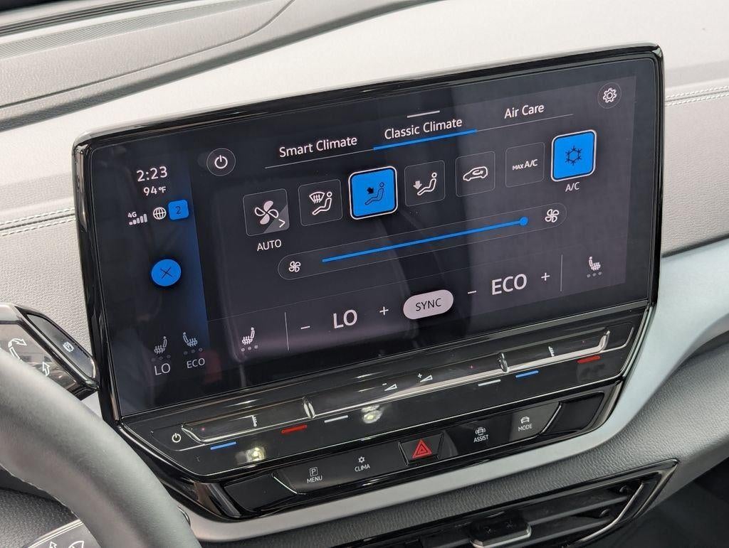 2023 Volkswagen ID.4 Pro