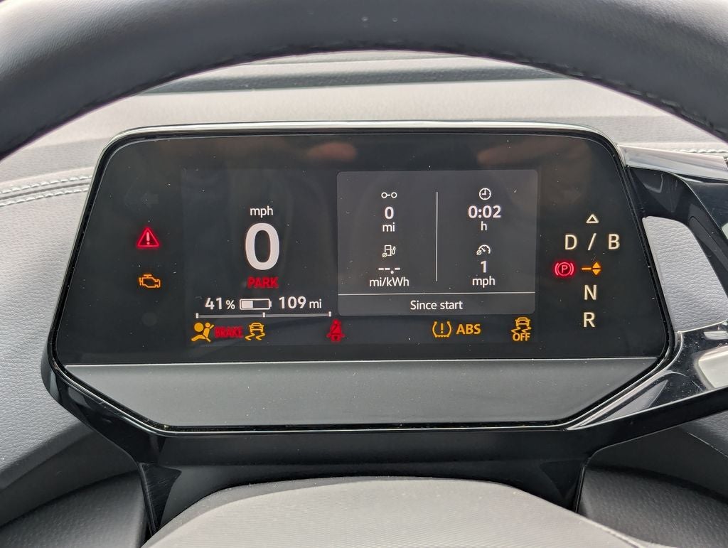 2023 Volkswagen ID.4 Pro