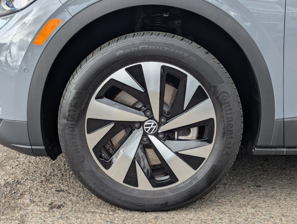 2023 Volkswagen ID.4 Pro