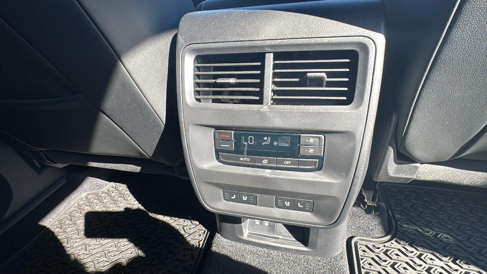 2027 Volkswagen Atlas 2.0T SEL