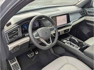 2026 Volkswagen Atlas Cross Sport 2.0T SEL Premium R-Line