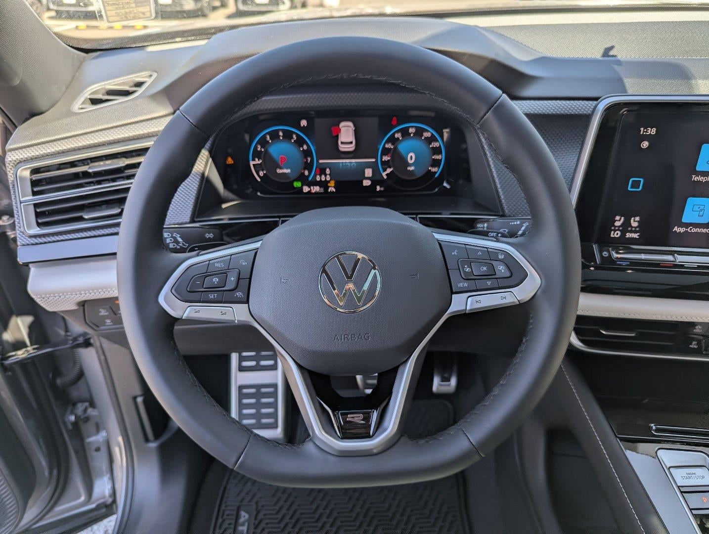 2026 Volkswagen Atlas Cross Sport 2.0T SEL Premium R-Line
