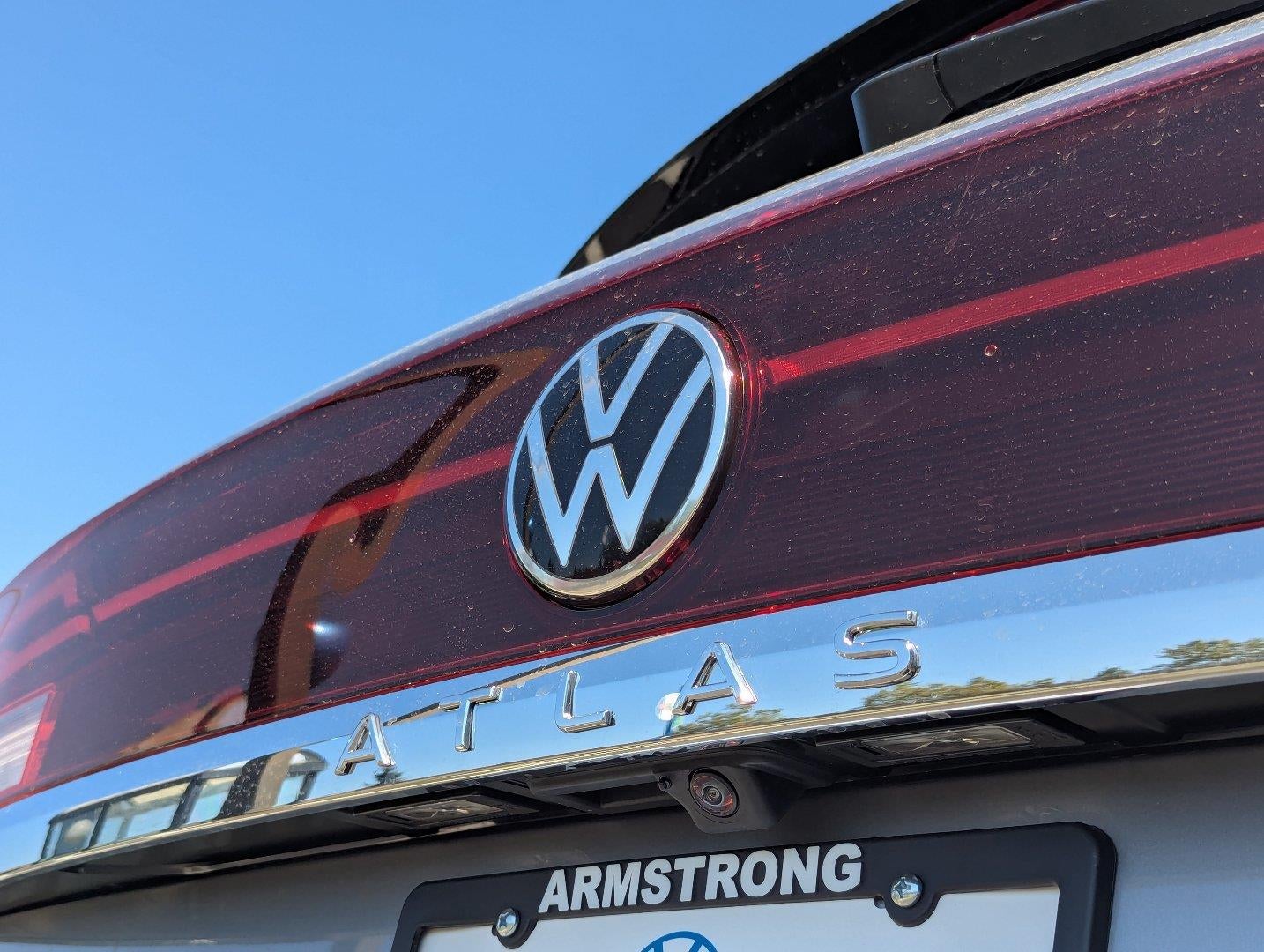 2026 Volkswagen Atlas Cross Sport 2.0T SEL Premium R-Line
