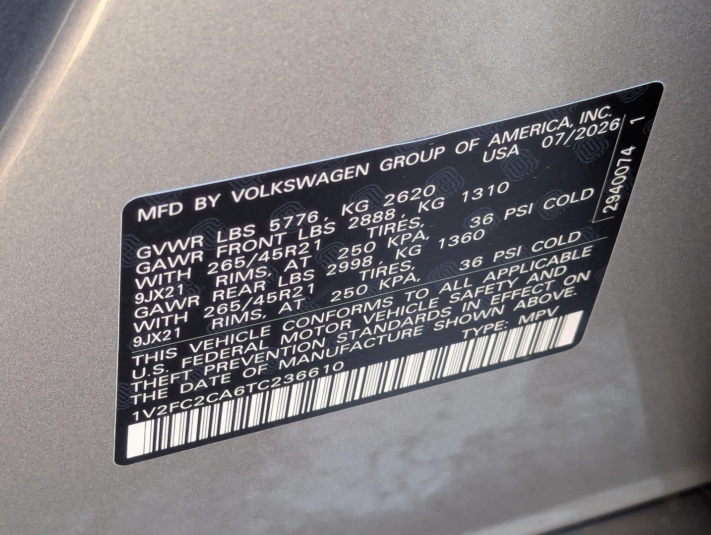 2026 Volkswagen Atlas Cross Sport 2.0T SEL Premium R-Line