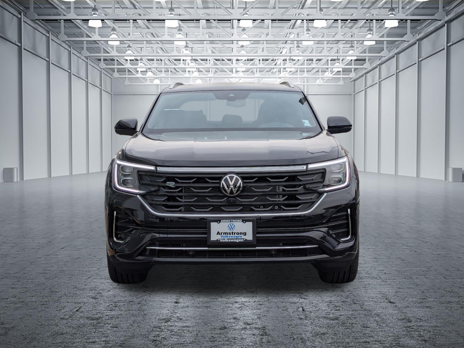 2026 Volkswagen Atlas Cross Sport 2.0T SEL Premium R-Line