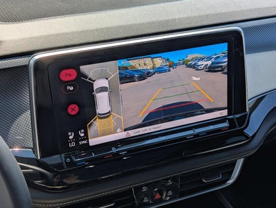 2024 Volkswagen Atlas Cross Sport 2.0T SEL Premium R-Line