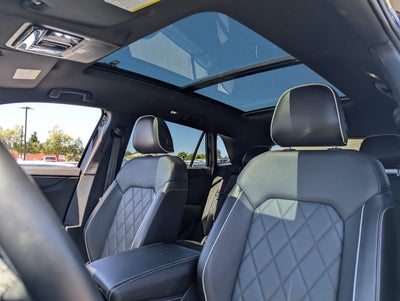 2024 Volkswagen Atlas Cross Sport 2.0T SEL Premium R-Line