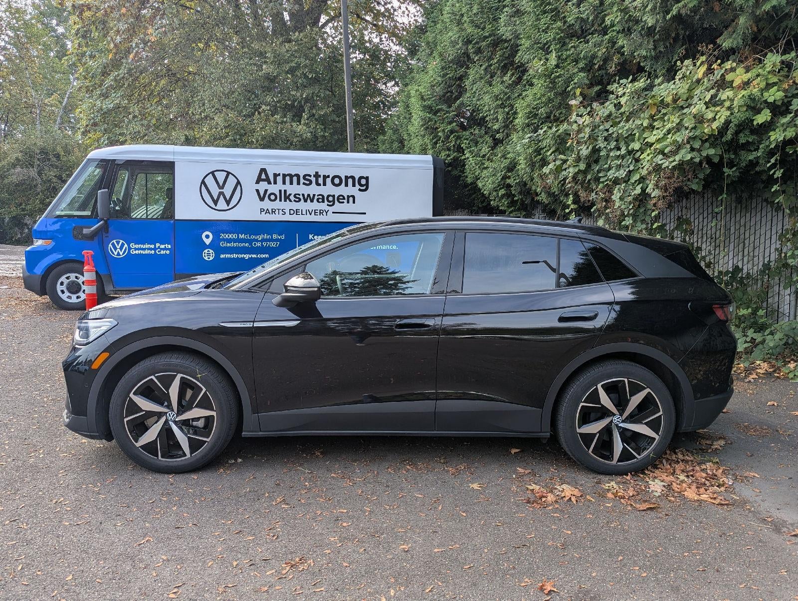 Used 2023 Volkswagen ID.4 PRO S with VIN 1V2FMPE85PC011217 for sale in Gladstone, OR