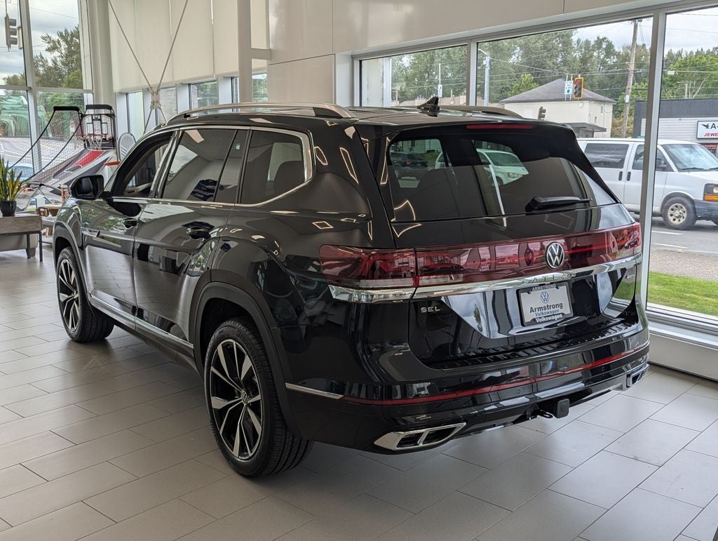 2026 Volkswagen Atlas 2.0T SEL Premium R-Line