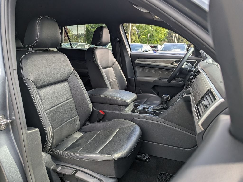 2022 Volkswagen Atlas Cross Sport 3.6L V6 SE w/Technology