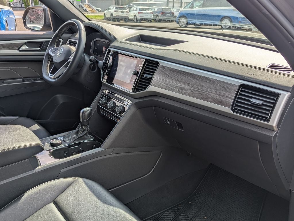 2022 Volkswagen Atlas Cross Sport 3.6L V6 SE w/Technology