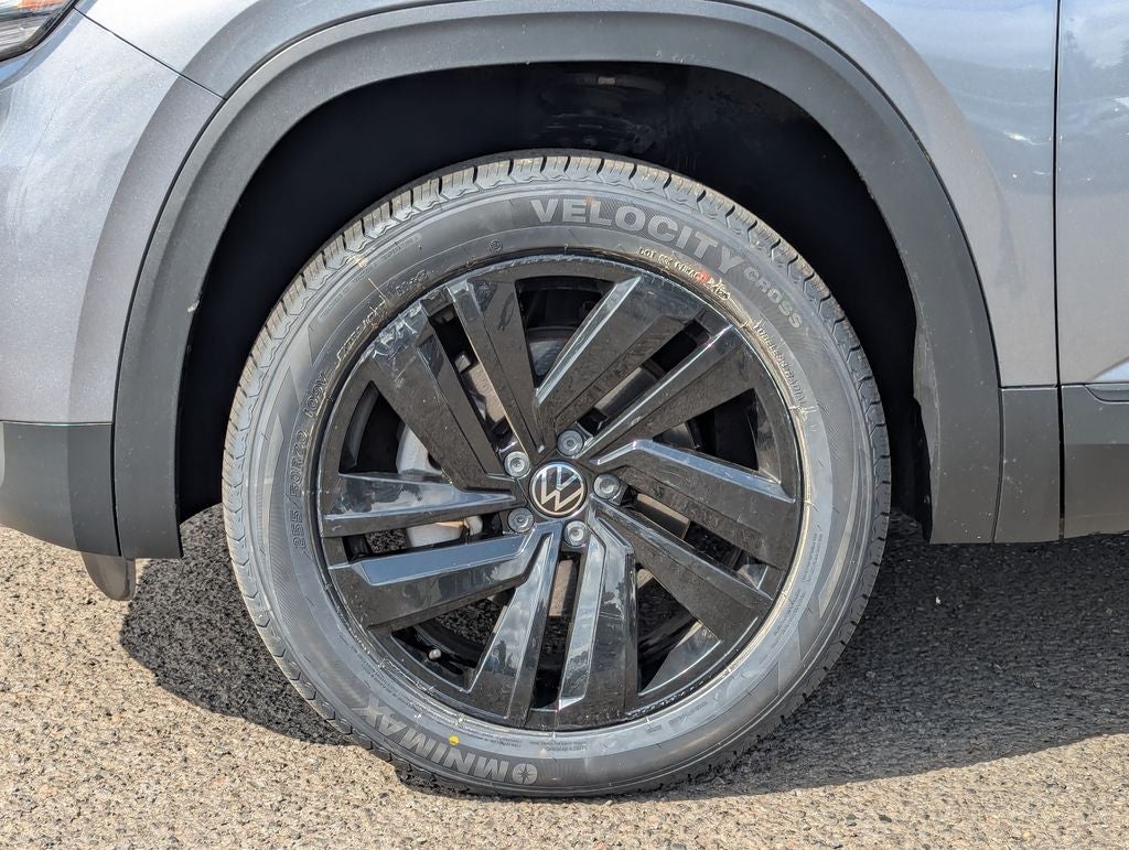 2022 Volkswagen Atlas Cross Sport 3.6L V6 SE w/Technology