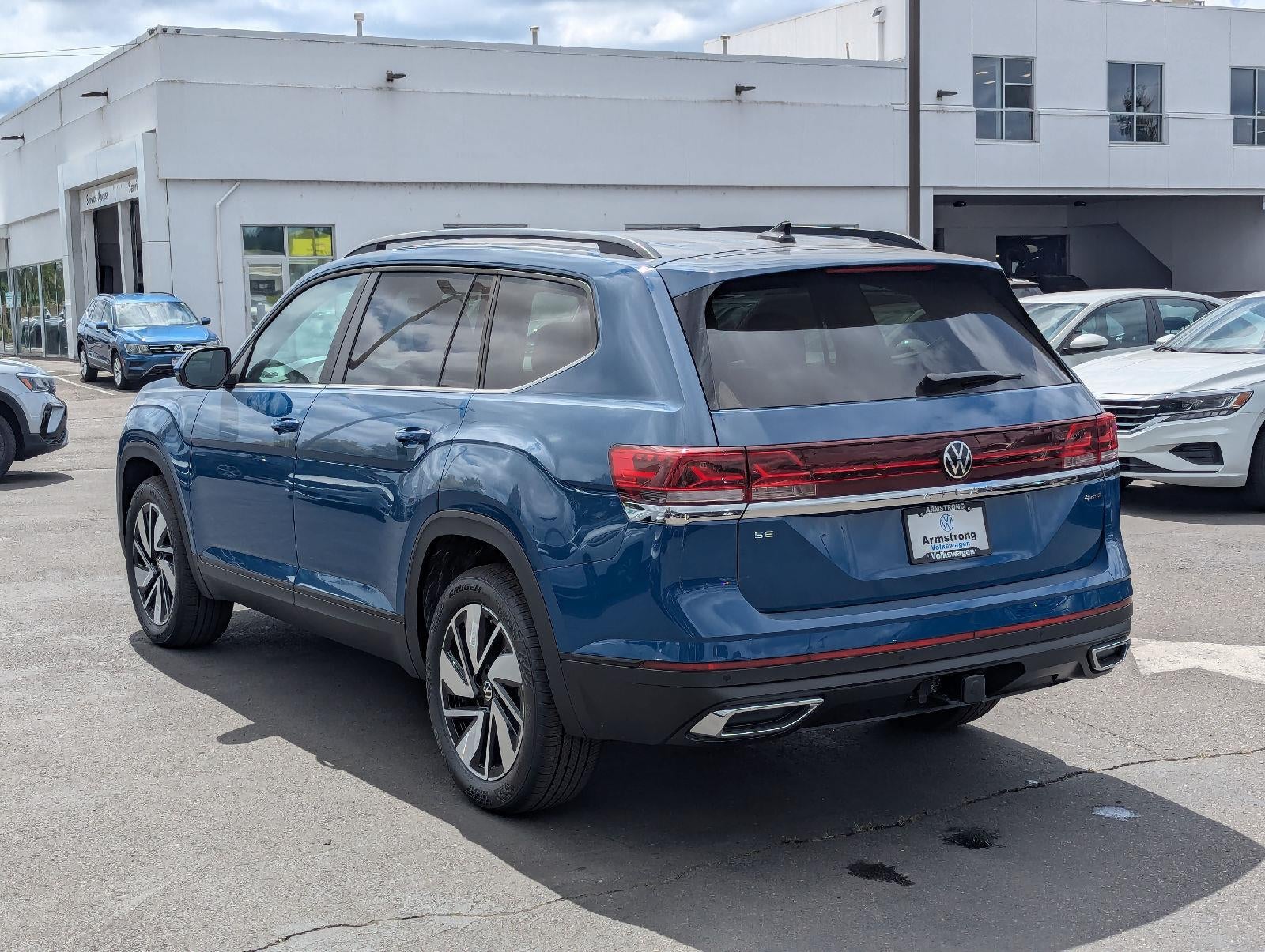2026 Volkswagen Atlas 2.0T SE w/Technology