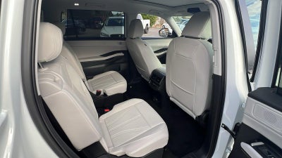 2027 Volkswagen Atlas 2.0T SE w/ Technology