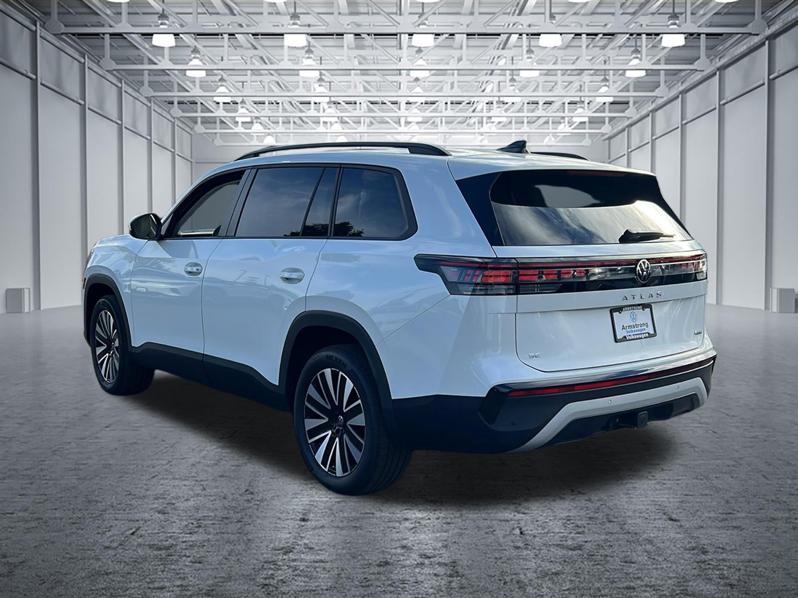 2027 Volkswagen Atlas 2.0T SE w/ Technology