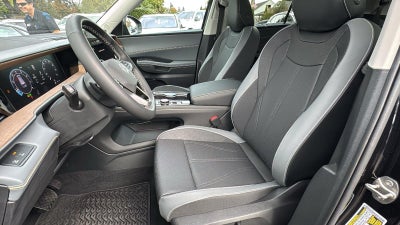 2027 Volkswagen Atlas 2.0T SE w/ Technology