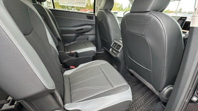 2027 Volkswagen Atlas 2.0T SE w/ Technology