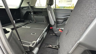 2027 Volkswagen Atlas 2.0T SE w/ Technology