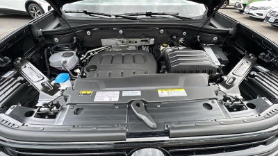 2027 Volkswagen Atlas 2.0T SE w/ Technology
