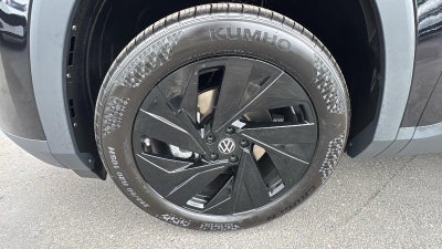 2027 Volkswagen Atlas 2.0T SE w/ Technology