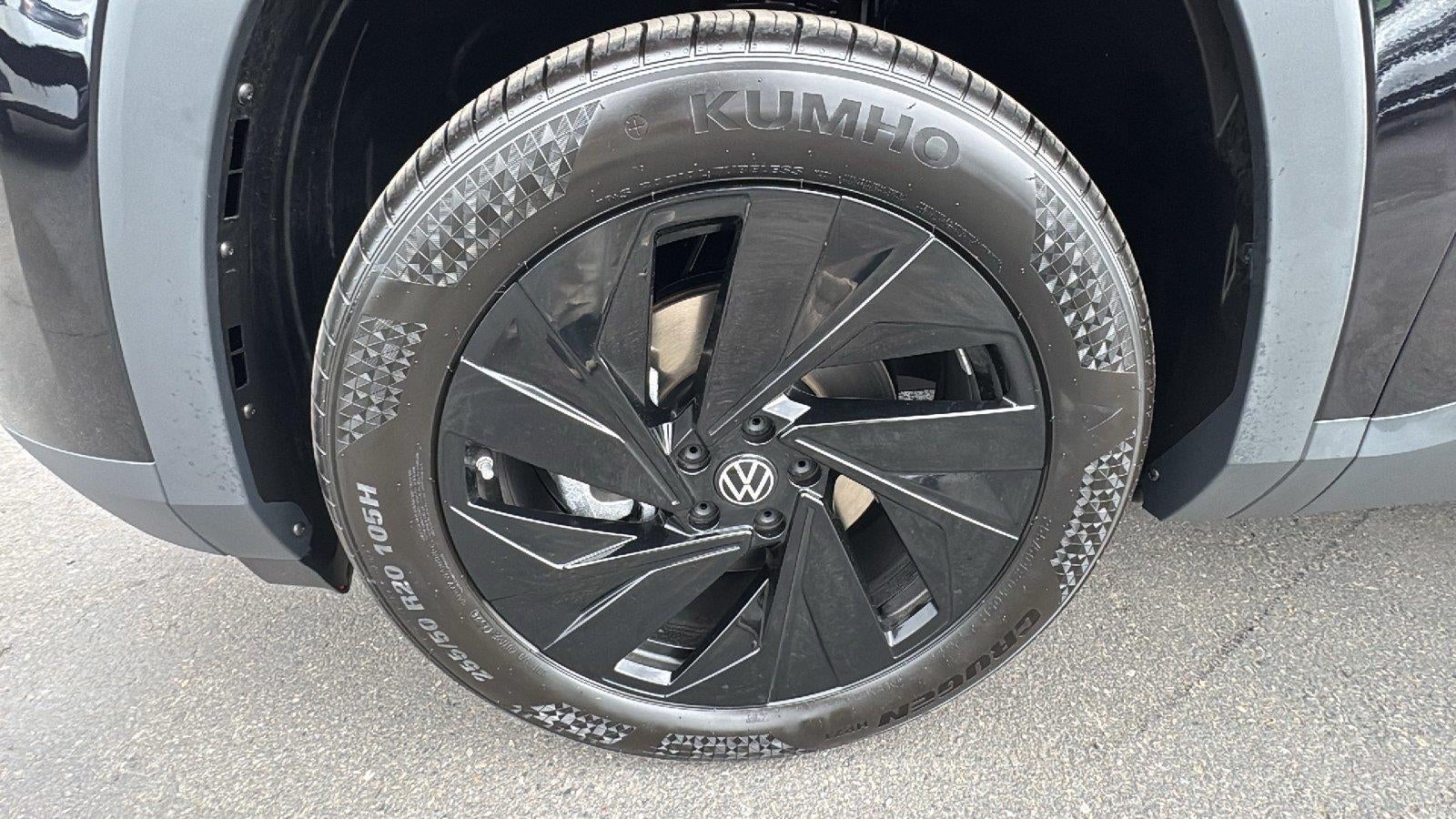 2027 Volkswagen Atlas 2.0T SE w/ Technology