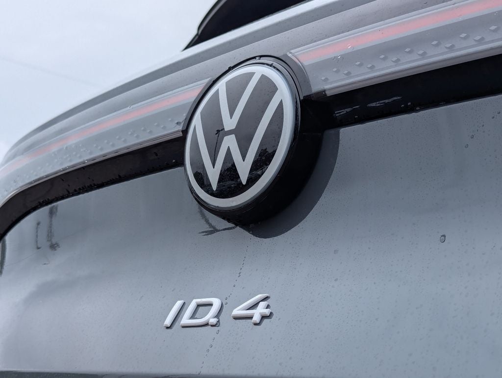 2023 Volkswagen ID.4 Pro S Plus