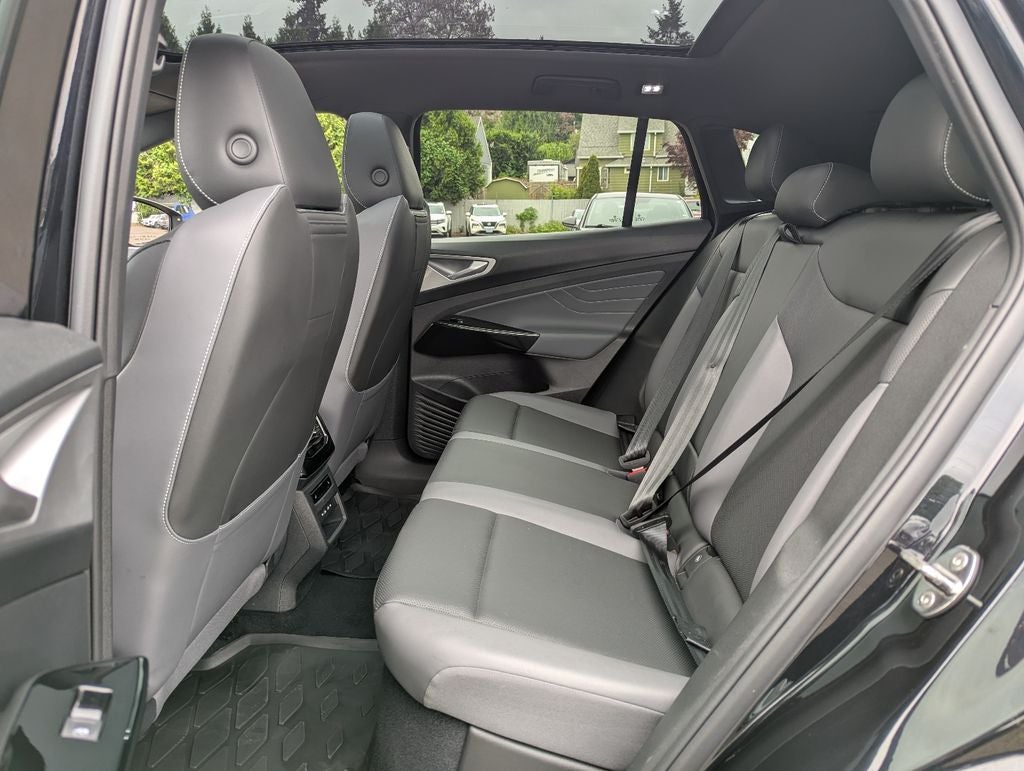 2023 Volkswagen ID.4 Pro S Plus