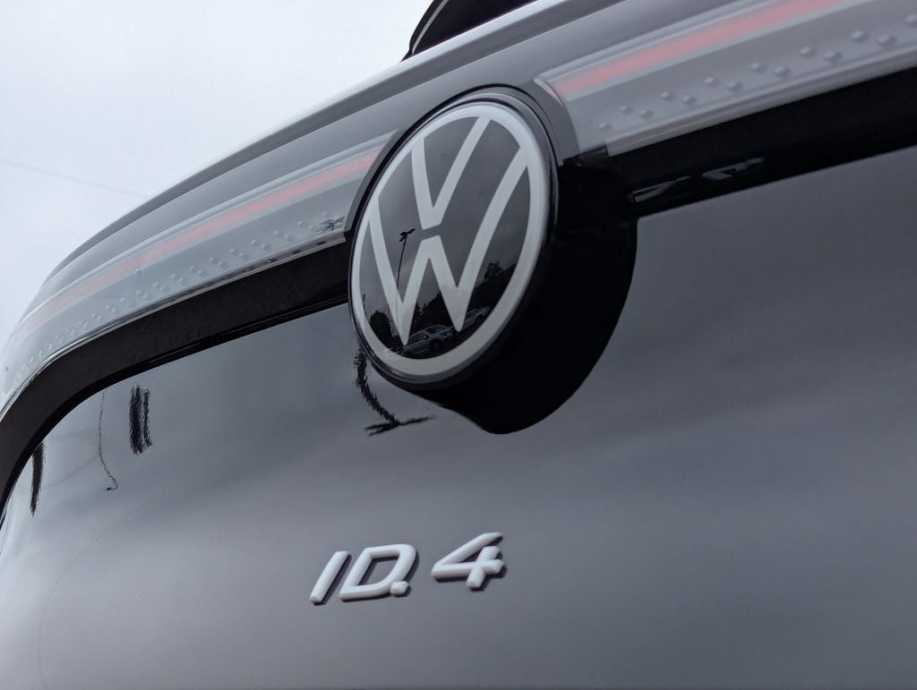 2023 Volkswagen ID.4 Pro S Plus