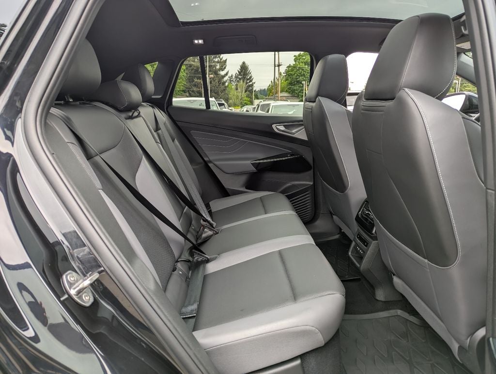 2023 Volkswagen ID.4 Pro S Plus