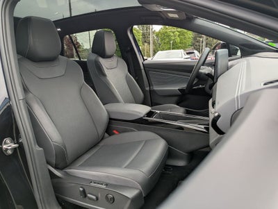 2023 Volkswagen ID.4 Pro S Plus