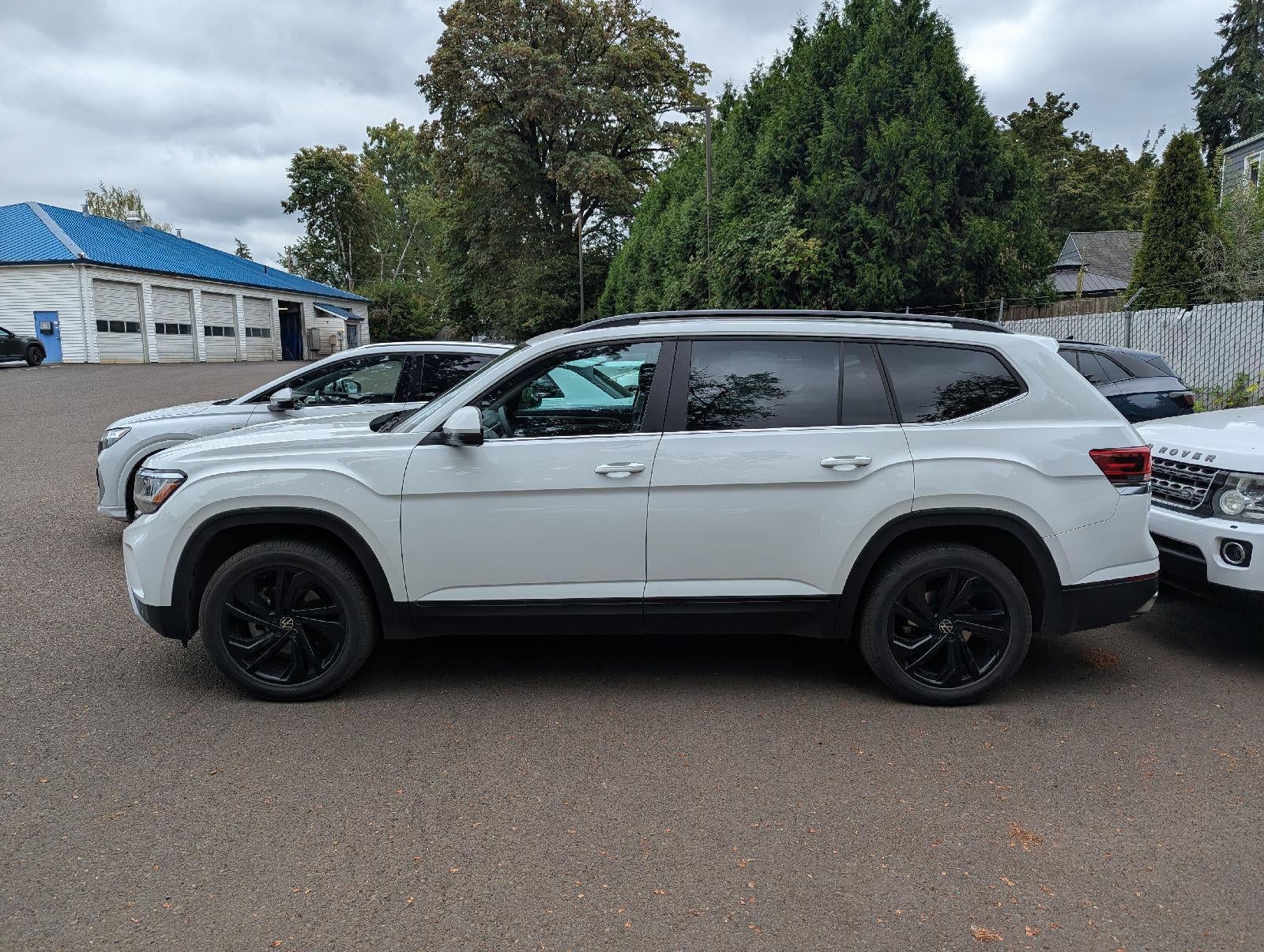 2022 Volkswagen Atlas 2.0T SE w/Technology