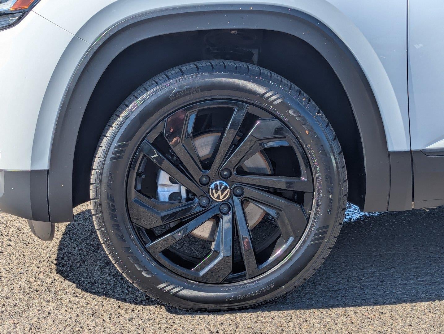 2022 Volkswagen Atlas 2.0T SE w/Technology