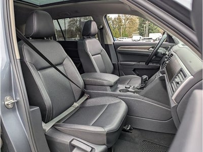 2021 Volkswagen Atlas 3.6L V6 SE w/Technology