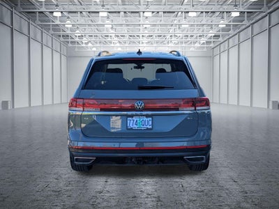 2025 Volkswagen Atlas 2.0T SE w/Technology