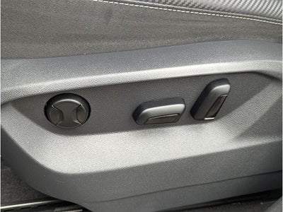 2023 Volkswagen Atlas Cross Sport 2.0T SE