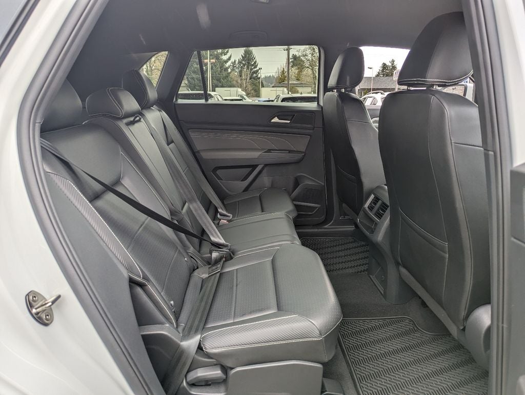 2023 Volkswagen Atlas Cross Sport 2.0T SE