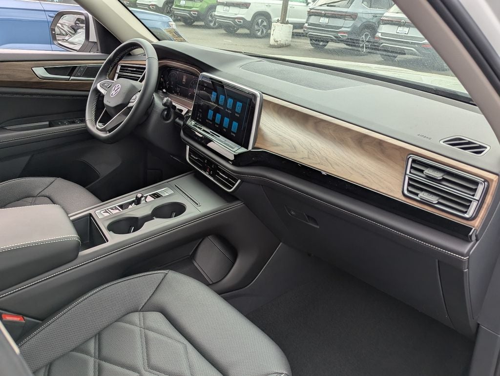 2026 Volkswagen Atlas 2.0T SE