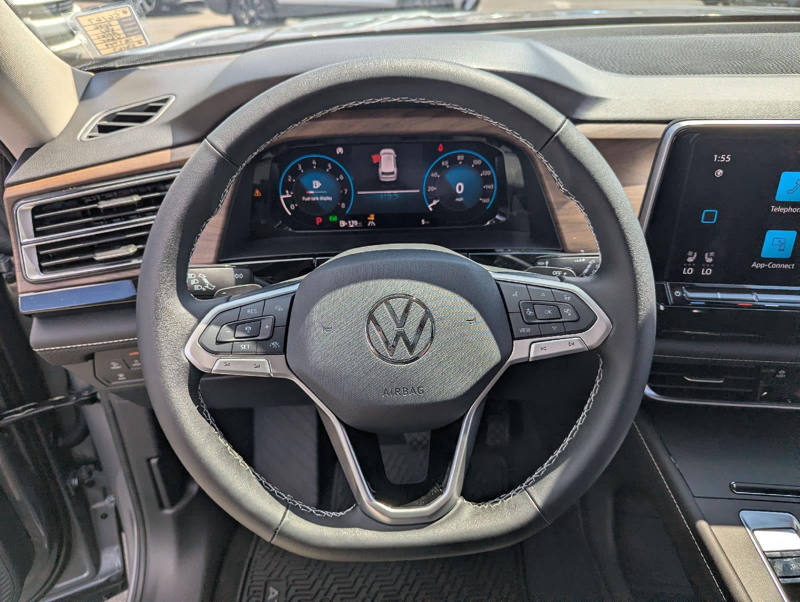 2026 Volkswagen Atlas 2.0T SE