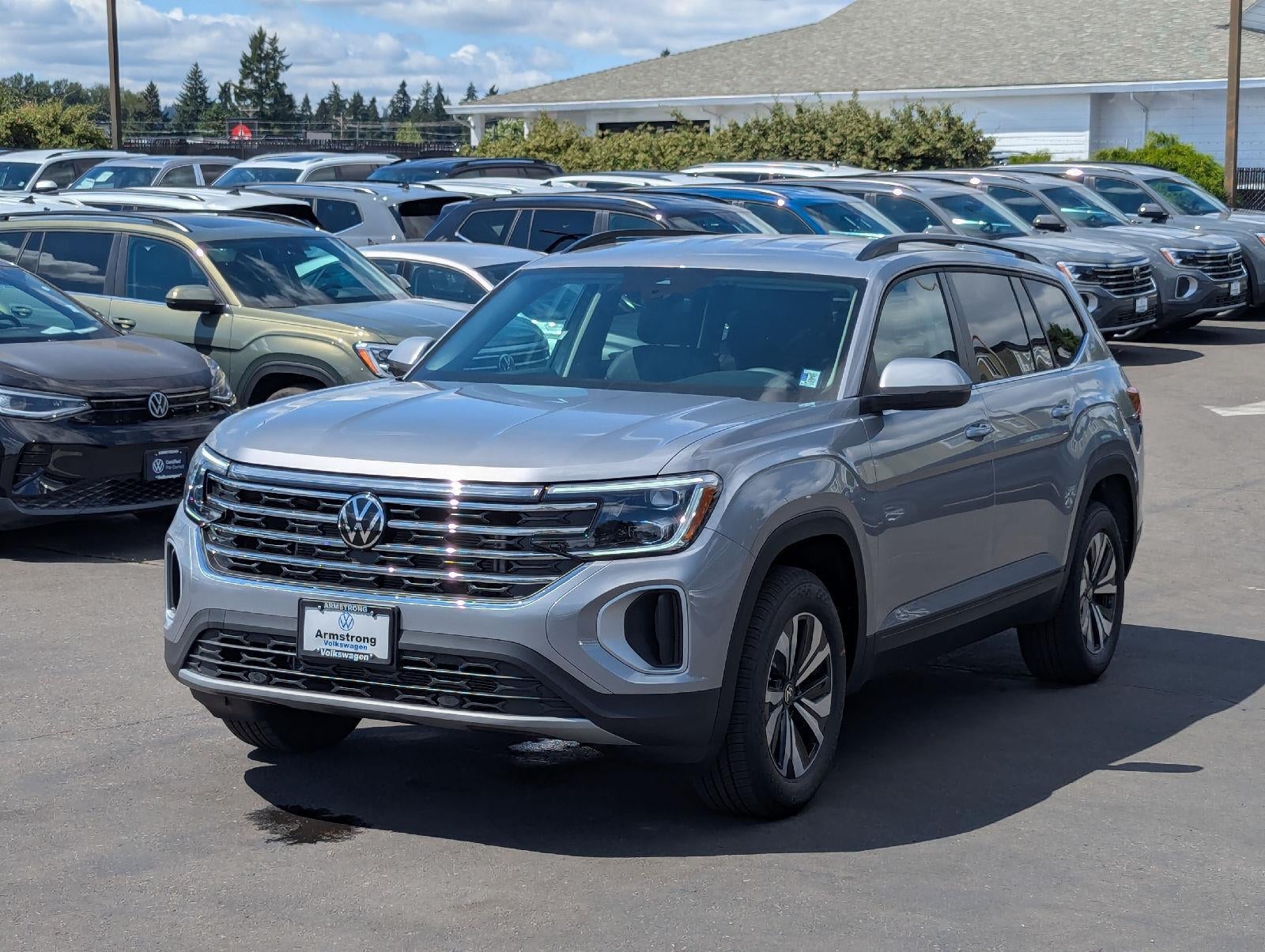 2026 Volkswagen Atlas 2.0T SE