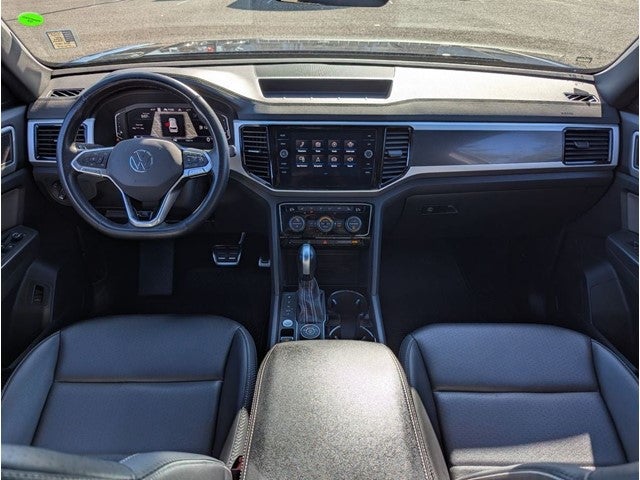 2022 Volkswagen Atlas Cross Sport 2.0T SEL R-Line