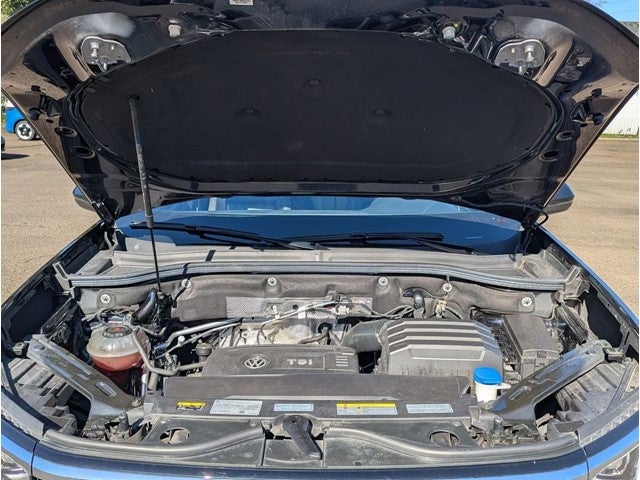 2022 Volkswagen Atlas Cross Sport 2.0T SEL R-Line