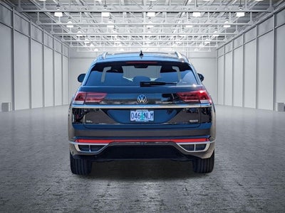 2022 Volkswagen Atlas Cross Sport 2.0T SEL R-Line
