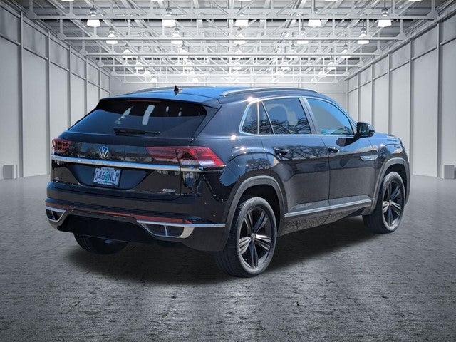 2022 Volkswagen Atlas Cross Sport 2.0T SEL R-Line