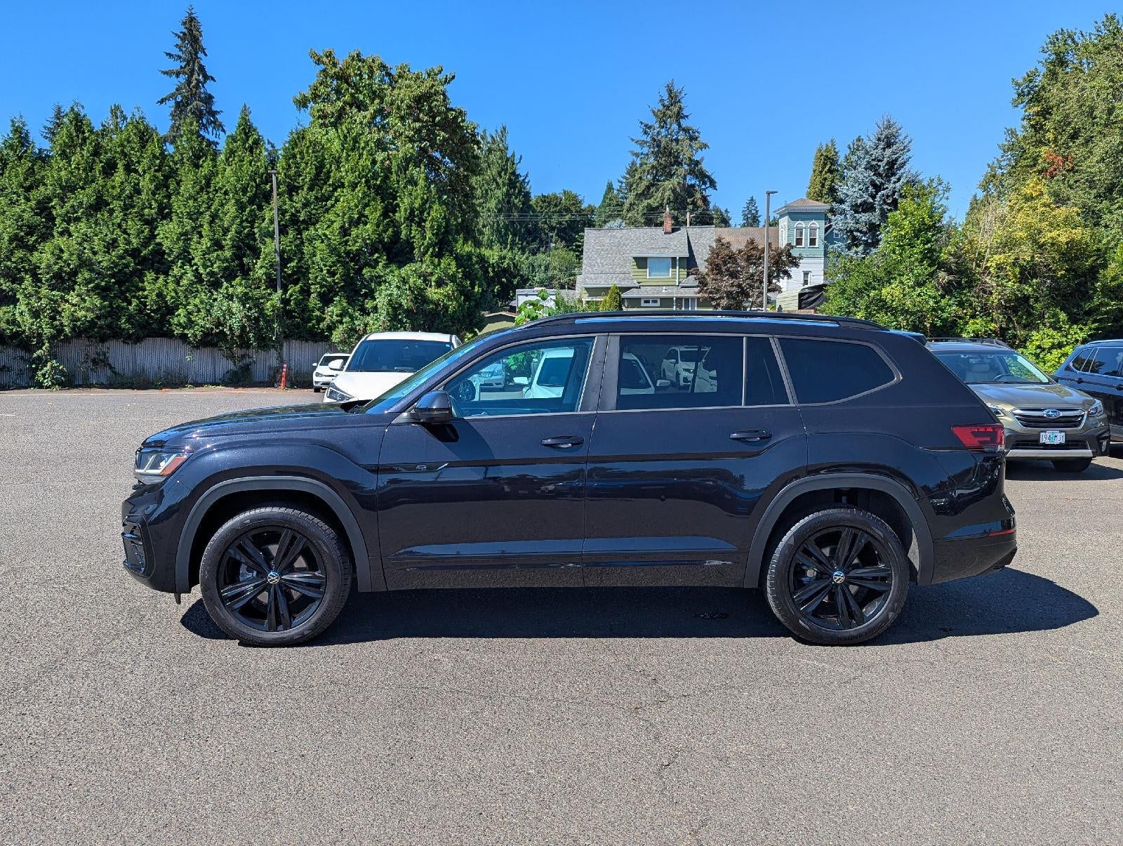 2023 Volkswagen Atlas 3.6L V6 SEL R-Line