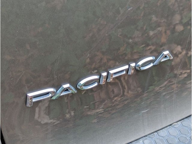 2018 Chrysler Pacifica Hybrid Limited