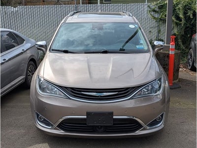 2018 Chrysler Pacifica Hybrid Limited