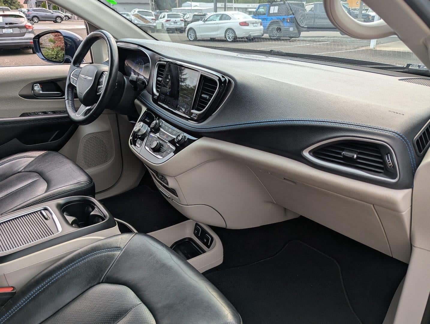 2021 Chrysler Pacifica Touring L